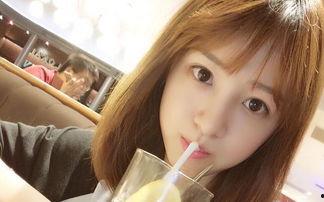 娱乐圈主播吃瓜,主播吃瓜，揭秘明星幕后故事